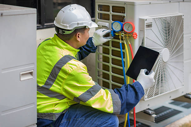 Professional Hvac technician working in White Stone, SC